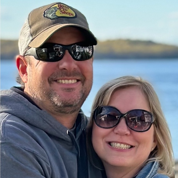 Meet your Posher, Rich - Picture 4 of 5